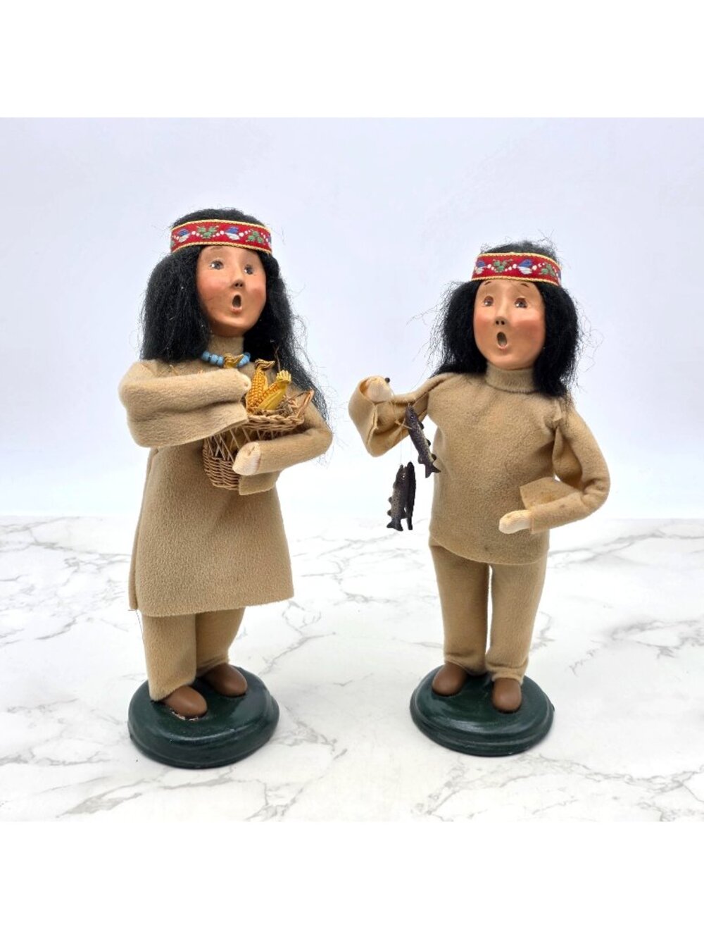 Byers Choice Thanksgiving 1998 Native American Boy w/ Fish and Girl /w Corn Pair